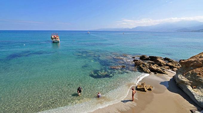 Villa Saradari แอร์ซอนิสซอส ภายนอก รูปภาพ